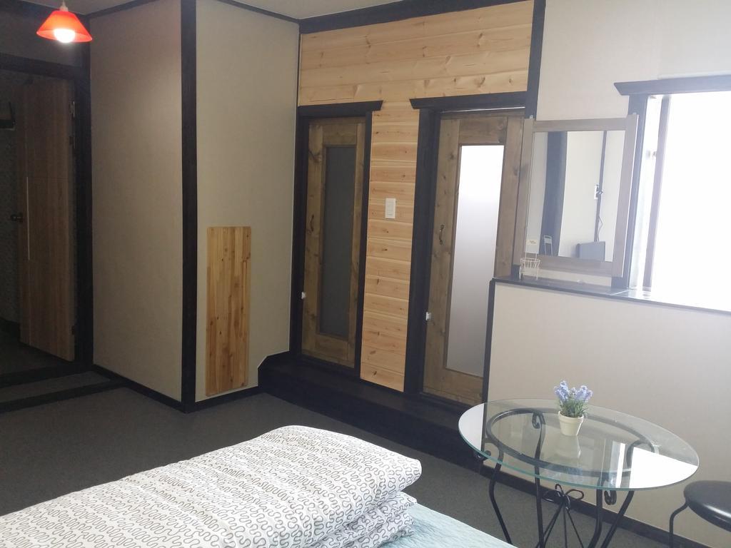 Jeju Airport Mira Guesthouse Buitenkant foto